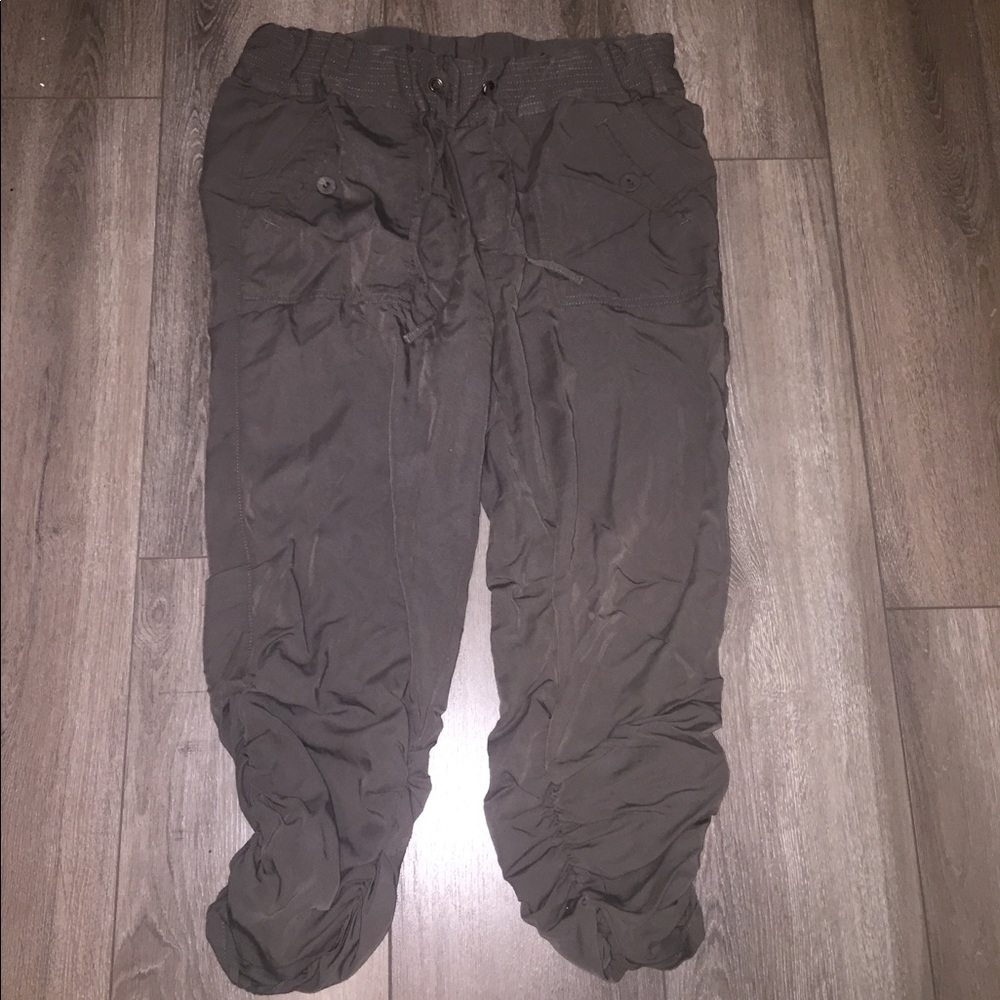 Women’s Capris